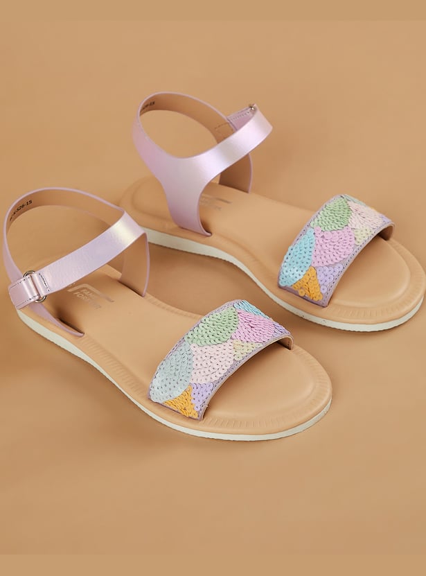 FAME FOREVER Girls Patterned Sandals
