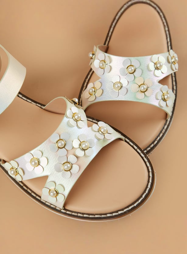 FAME FOREVER Girls Embellished Sandals