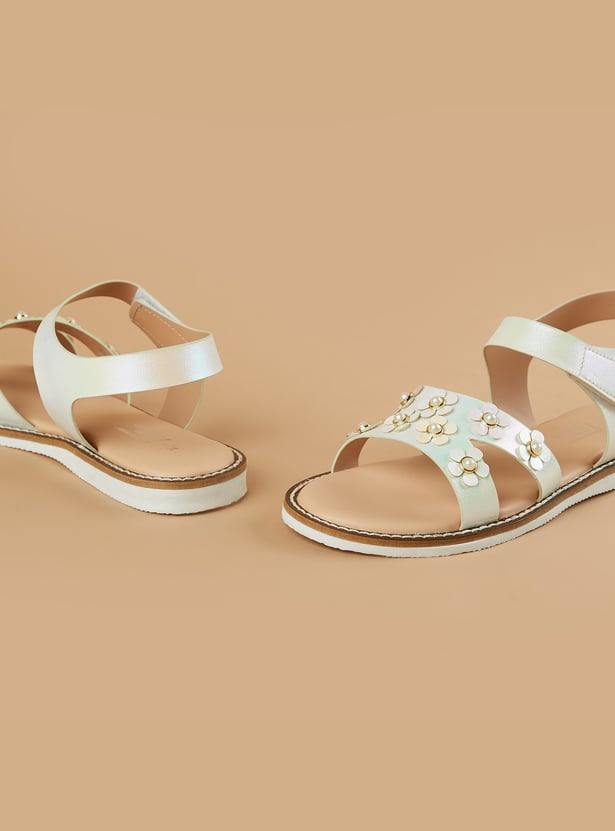 FAME FOREVER Girls Embellished Sandals