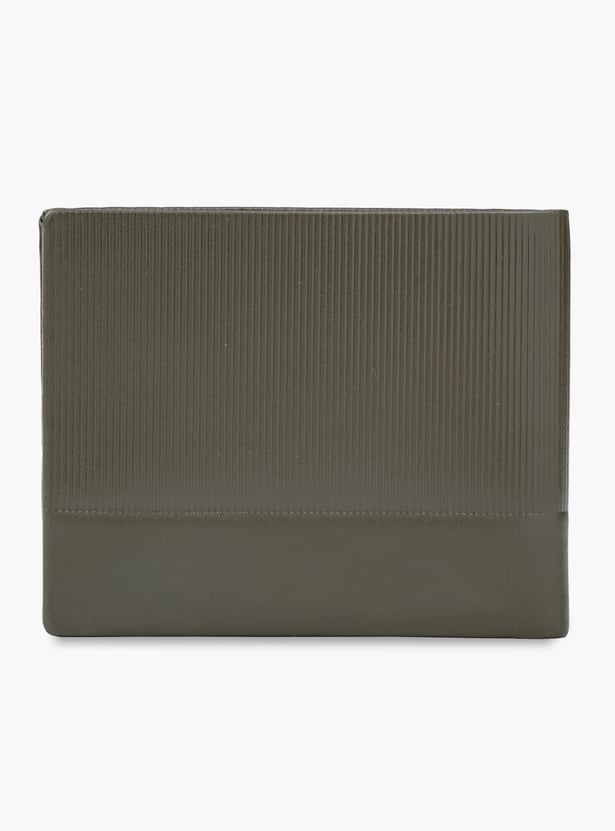 TOMMY HILFIGER Textured Bi-Fold Wallet