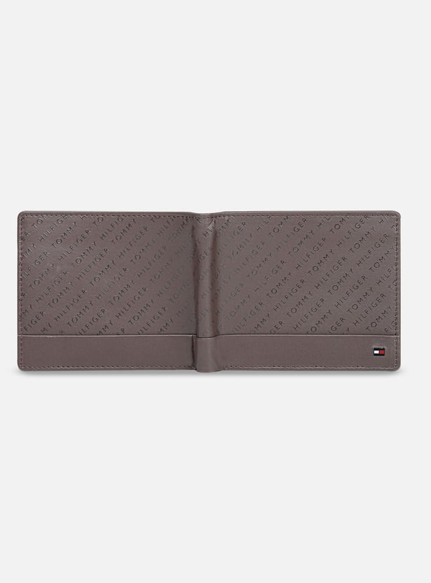 TOMMY HILFIGER Embossed Bi-Fold Wallet