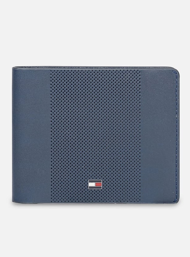 TOMMY HILFIGER Textured Bi-Fold Wallet