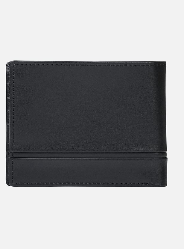 TOMMY HILFIGER Solid Bi-Fold Wallet