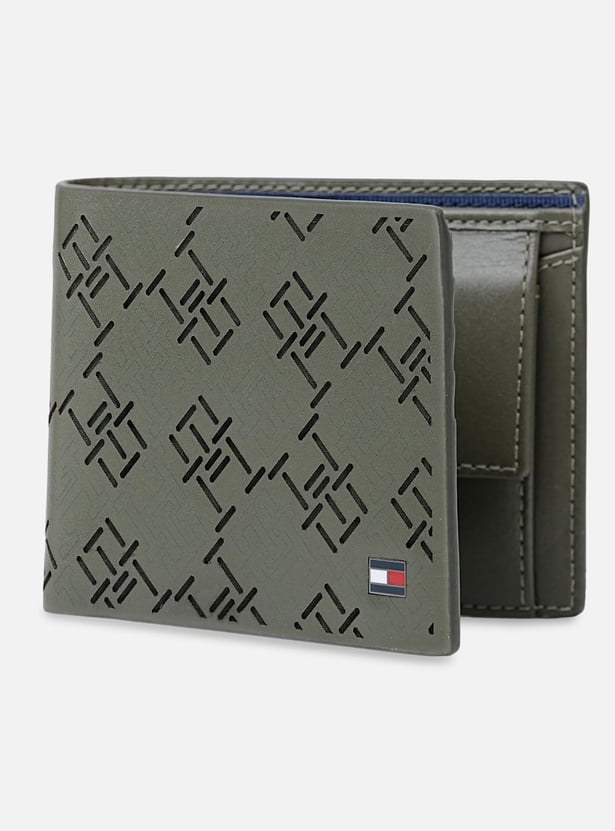 TOMMY HILFIGER Textured Bi-Fold Wallet