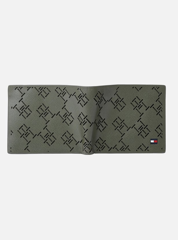 TOMMY HILFIGER Textured Bi-Fold Wallet