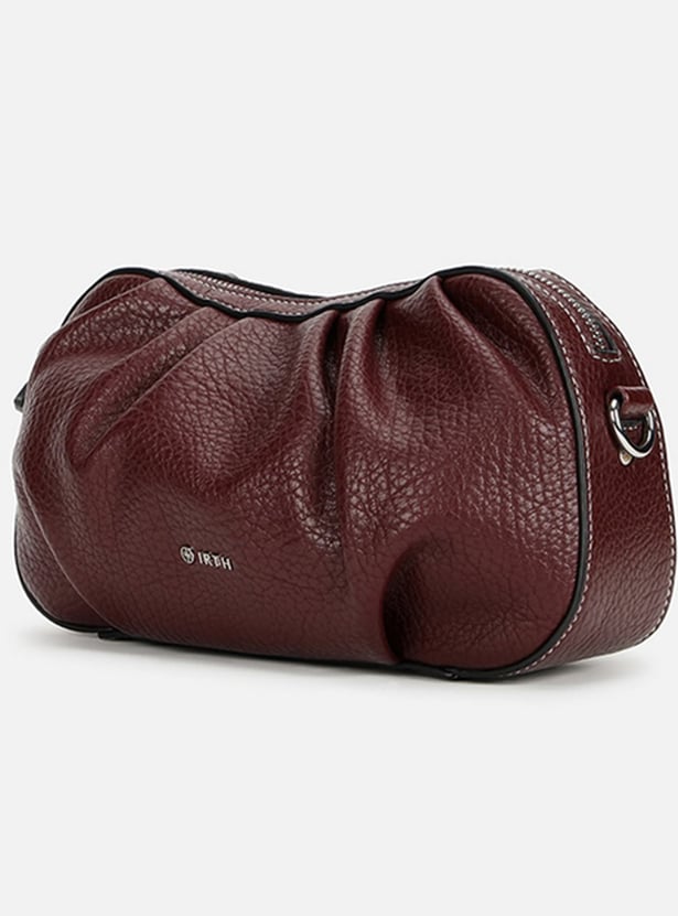 IRTH Solid Sling Bag