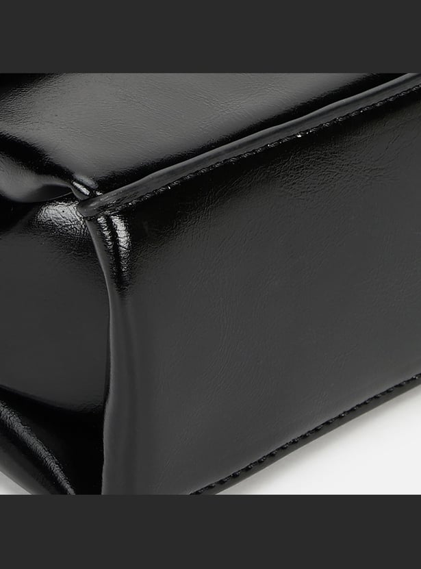 IRTH Solid Sling Bag