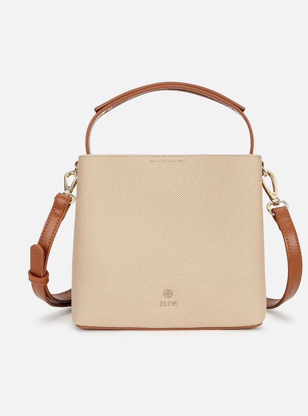IRTH Textured Handheld Bag