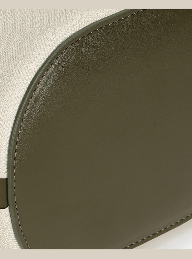 IRTH Solid Bucket Bag