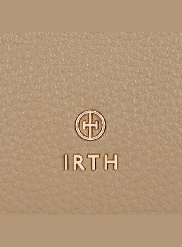 IRTH Textured Handheld Bag