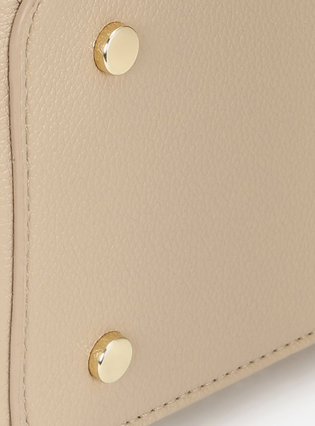 IRTH Textured Handheld Bag