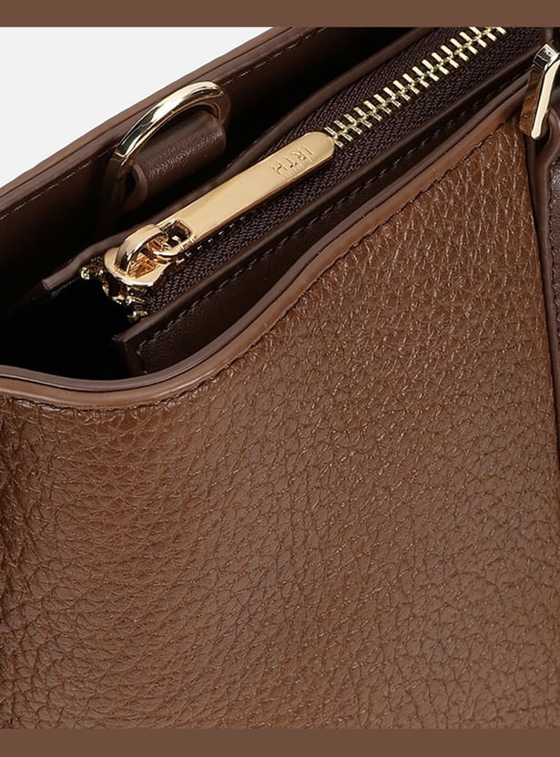 IRTH Textured Shoulder Bag