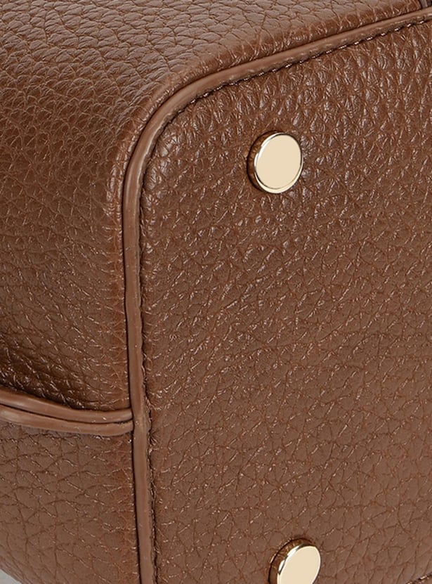 IRTH Textured Shoulder Bag
