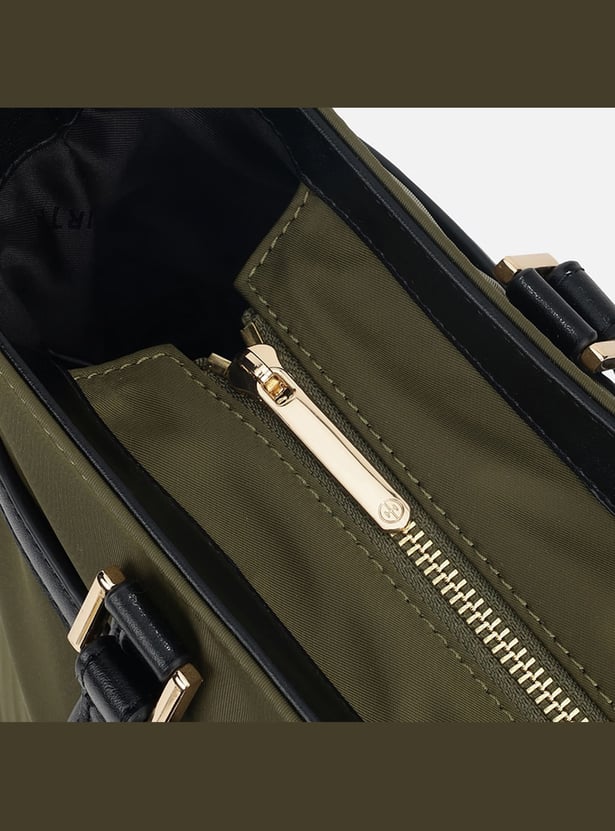 IRTH Contrast Piping Laptop Bag