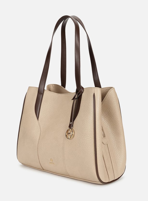 IRTH Textured Shoulder Bag