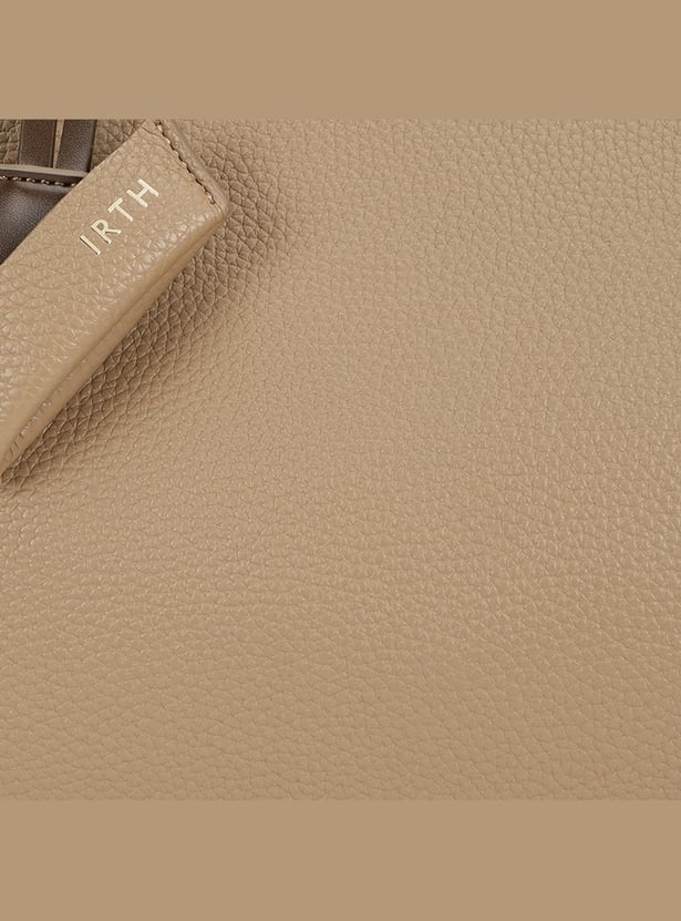 IRTH Textured Shoulder Bag