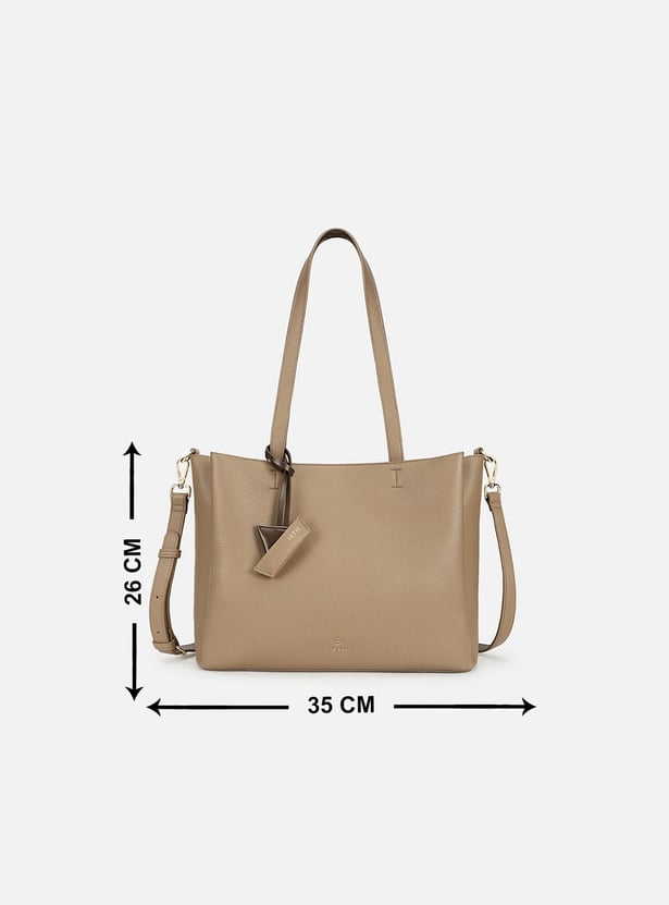 IRTH Textured Shoulder Bag