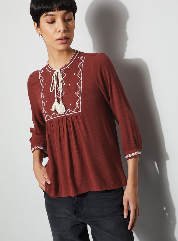 FAME FOREVER Embroidered Top