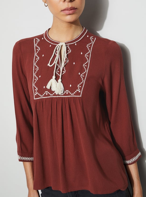FAME FOREVER Embroidered Top