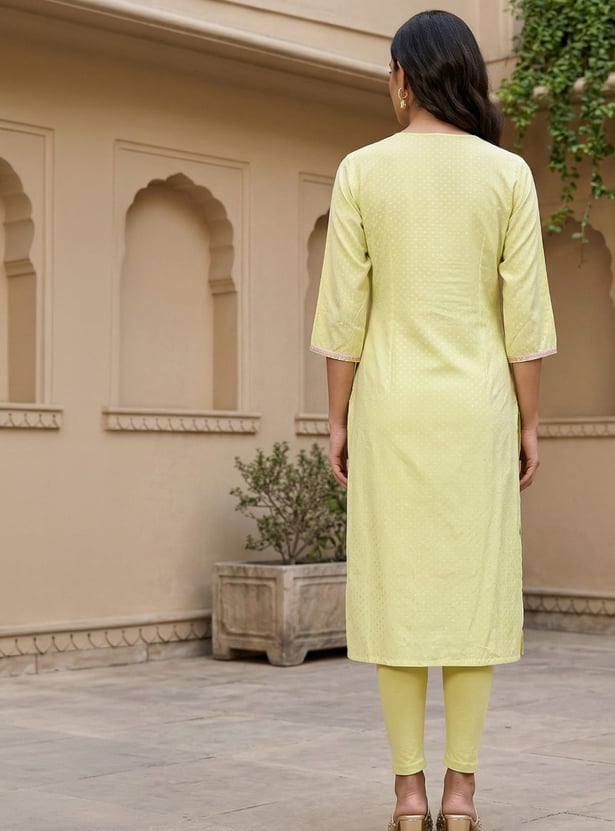 AURELIA Embroidered Straight Kurta