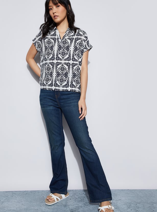 FAME FOREVER Darkwashed Bootcut Fit Jeans