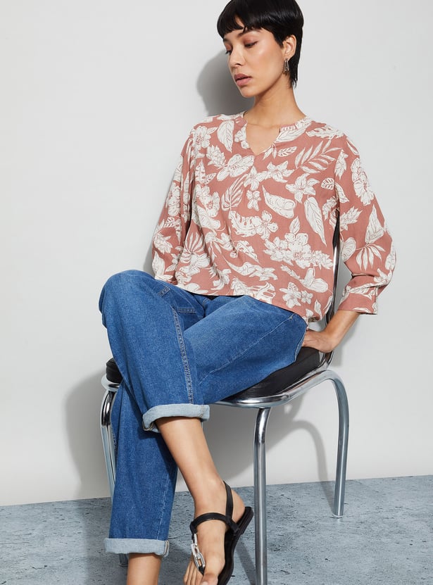 FAME FOREVER Floral Print V-Neck Top