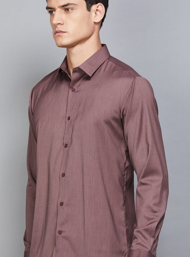 V DOT Solid Slim Fit Shirt