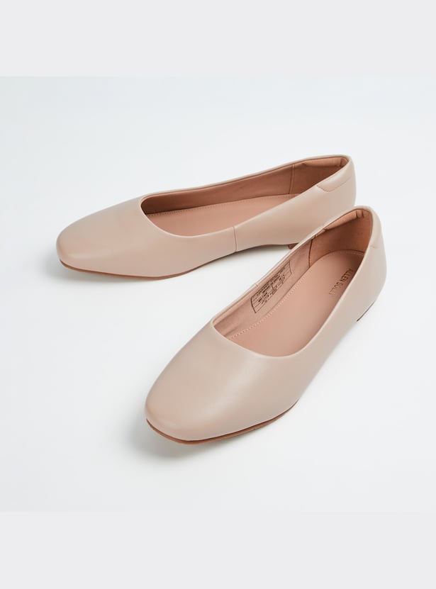 ALLEN SOLLY Solid Ballerinas