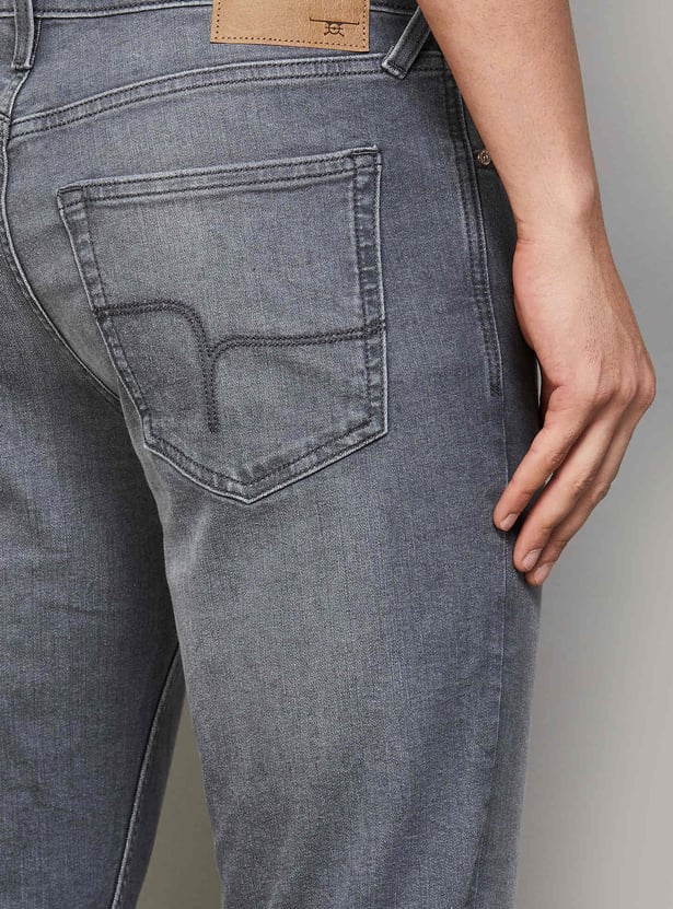 FLYING MACHINE Washed Slim Straight Jeans