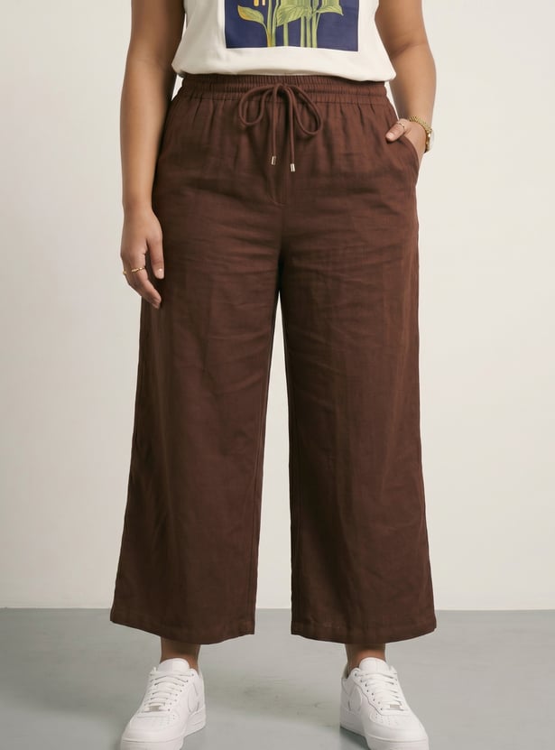 NEXUS Solid Wide-Leg Trousers