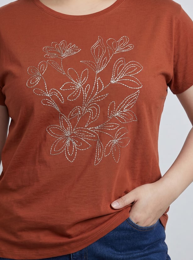 NEXUS Floral Embroidered T-shirt