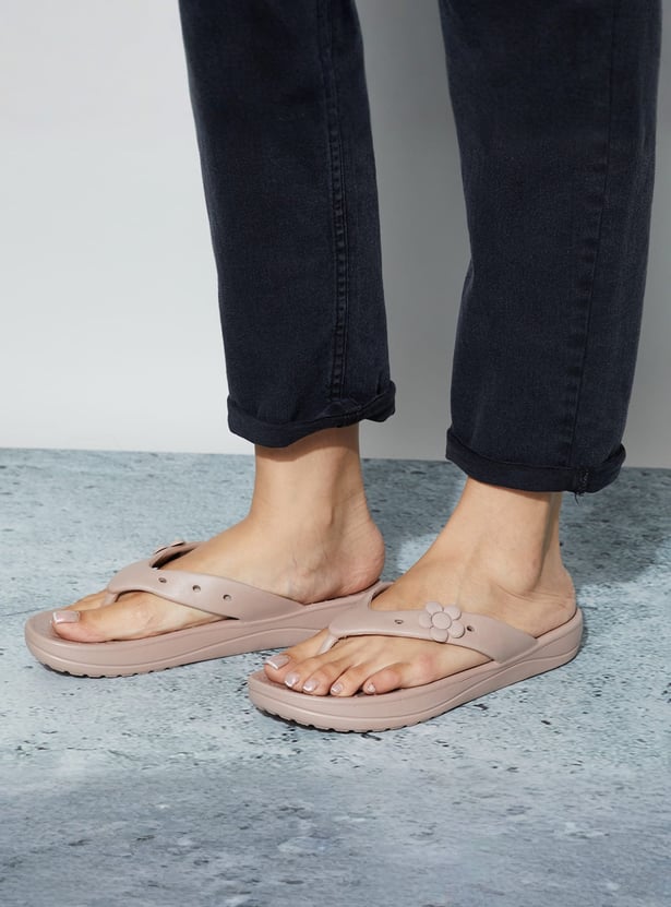 GINGER Floral Embossed Flip Flops
