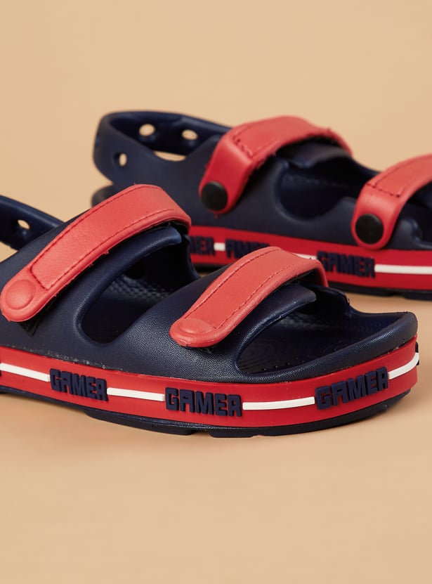 FAME FOREVER Boys Colourblock Floaters