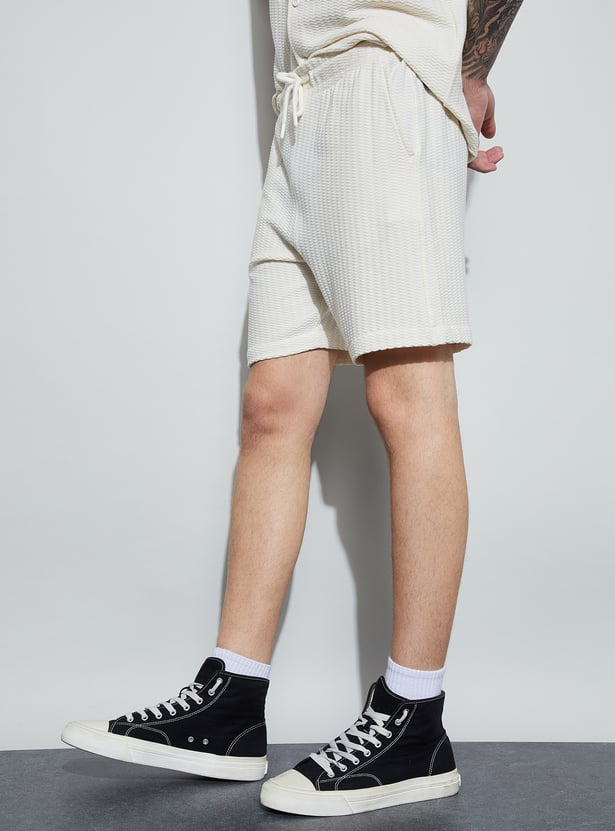 SW SMILEY Textured Regular Fit Shorts