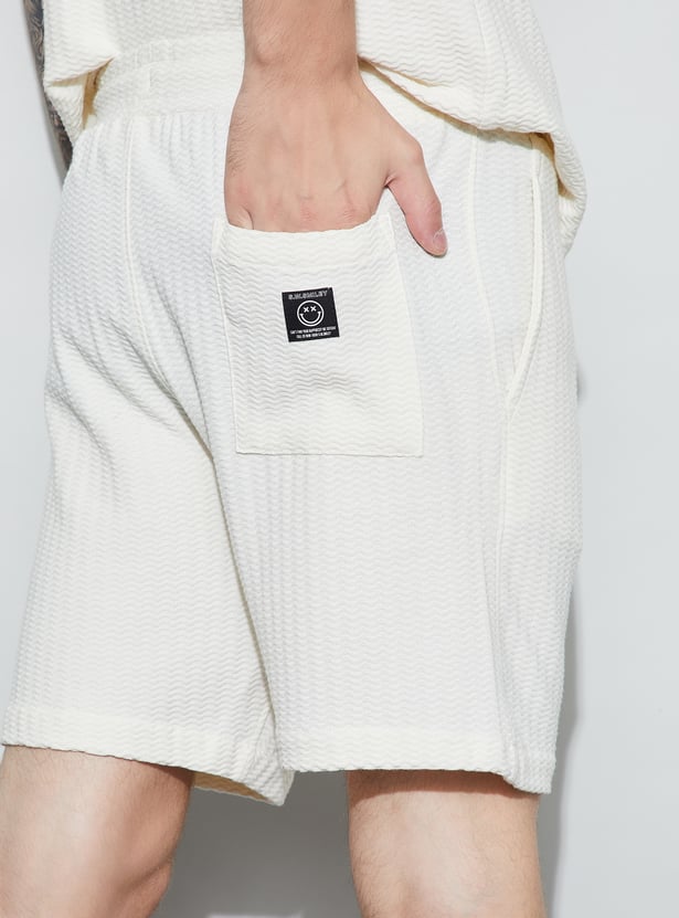 SW SMILEY Textured Regular Fit Shorts