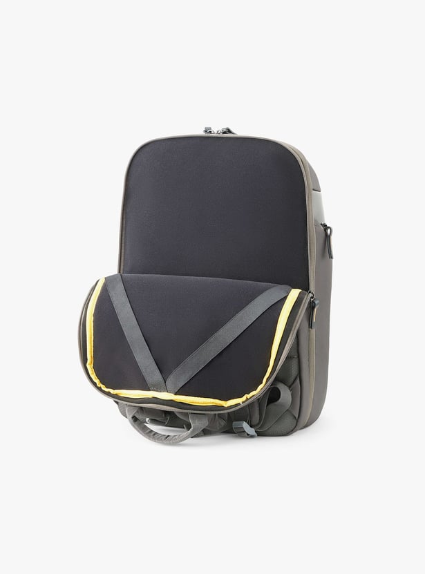 AMERICAN TOURISTER Unisex Panelled Laptop Travel Backpack