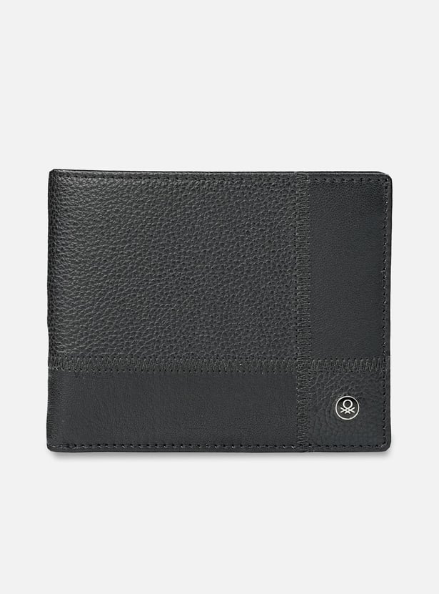 UNITED COLORS OF BENETTON Textured Bi-Fold Wallet