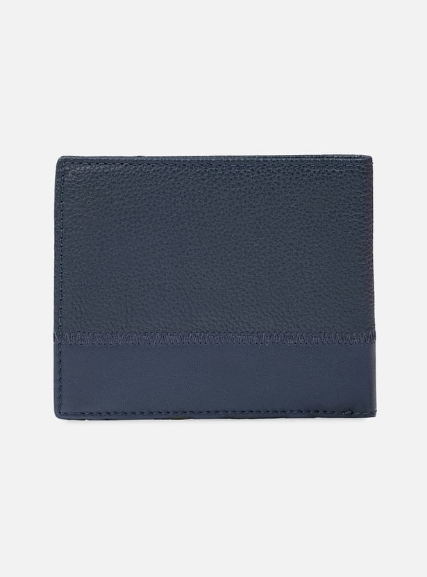 UNITED COLORS OF BENETTON Textured Bi-Fold Wallet
