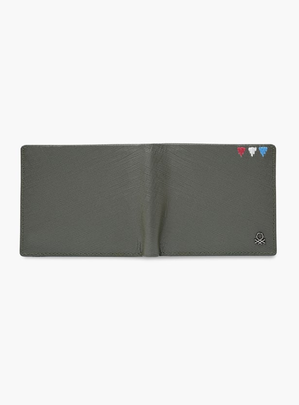 UNITED COLORS OF BENETTON Textured Bi-Fold Wallet