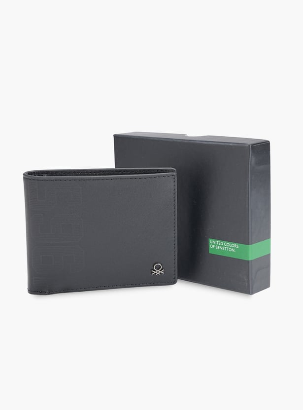 UNITED COLORS OF BENETTON Textured Bi-Fold Wallet