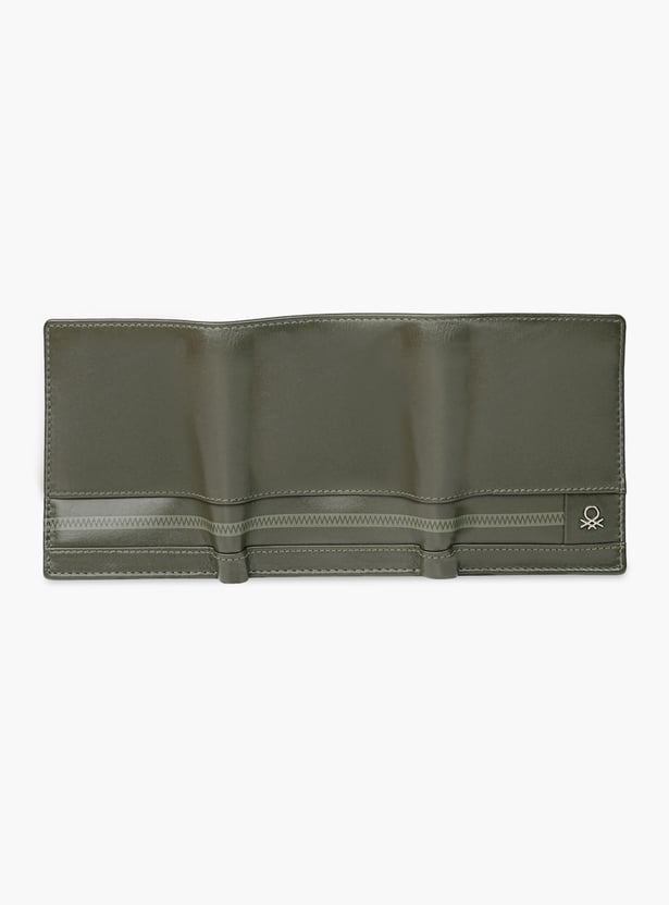 UNITED COLORS OF BENETTON Solid Bi-Fold Wallet