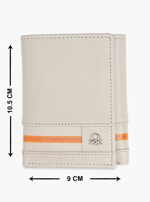 UNITED COLORS OF BENETTON Solid Bi-Fold Wallet