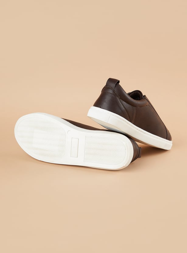 FORCA Solid Slip-On Sneakers