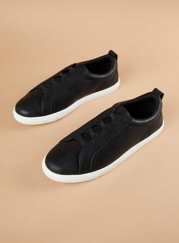 FORCA Solid Slip-On Sneakers
