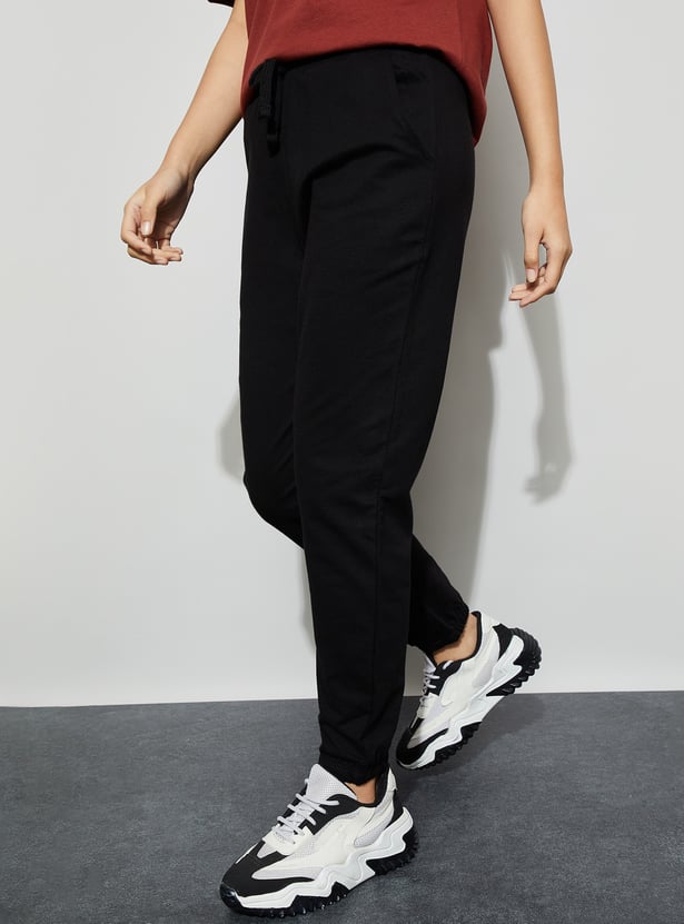 FAME FOREVER Solid Joggers