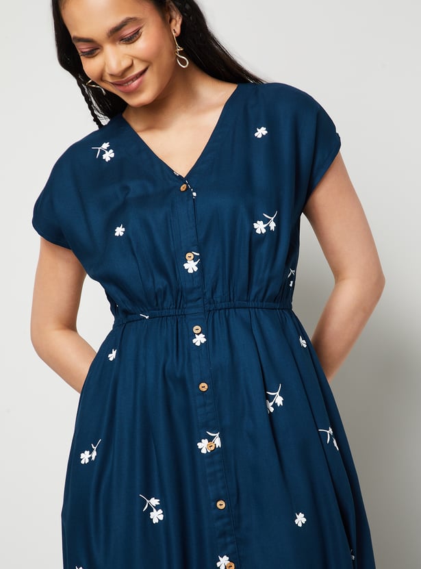 COLOUR ME Floral Embroidered Midi Dress