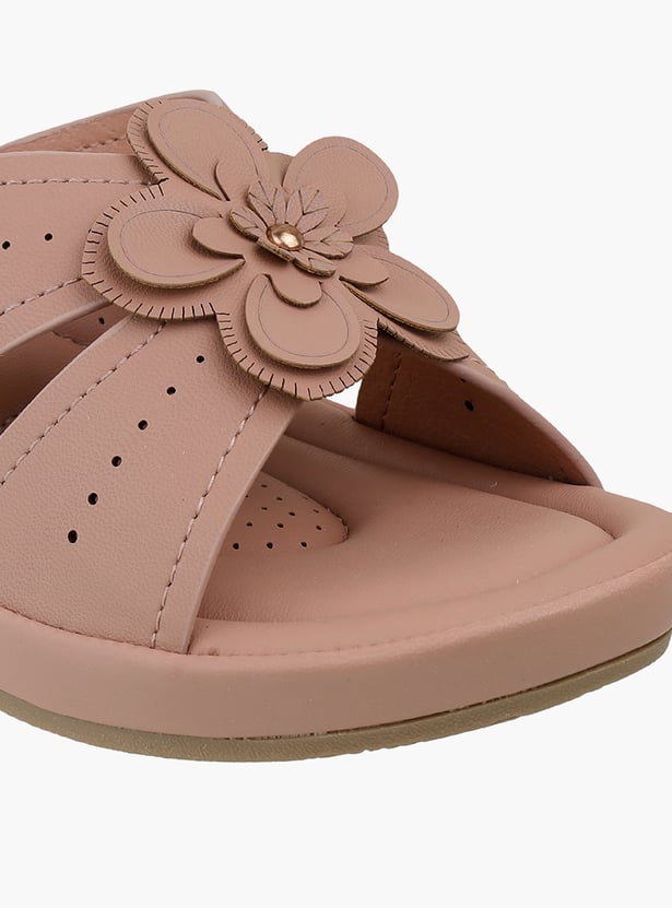 CATWALK Floral Applique Wedges