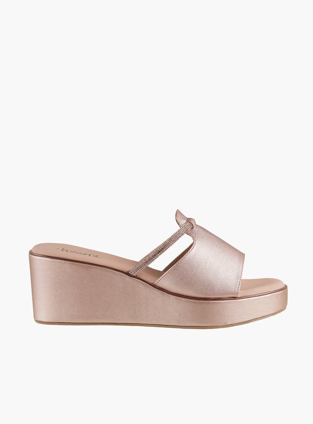 CATWALK Embellished Wedges
