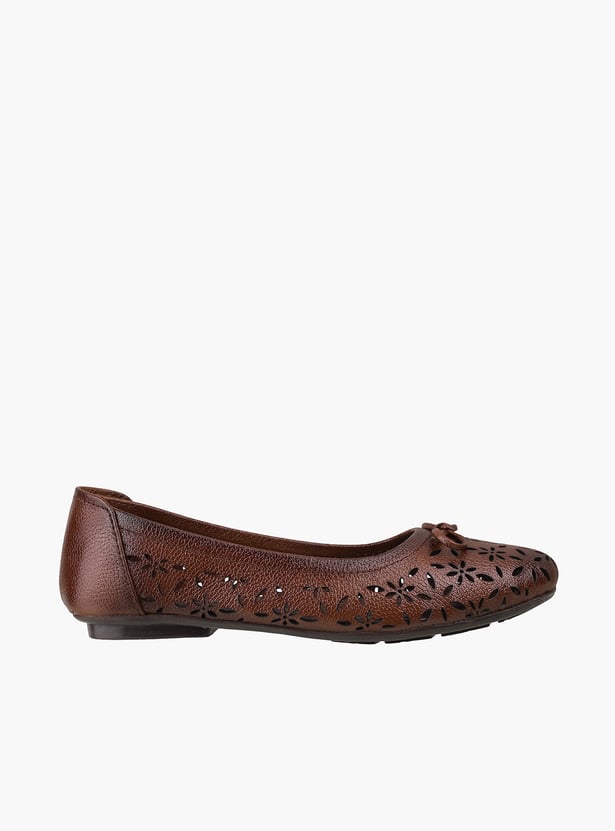 CATWALK Laser Cuts Slip-On Ballerinas