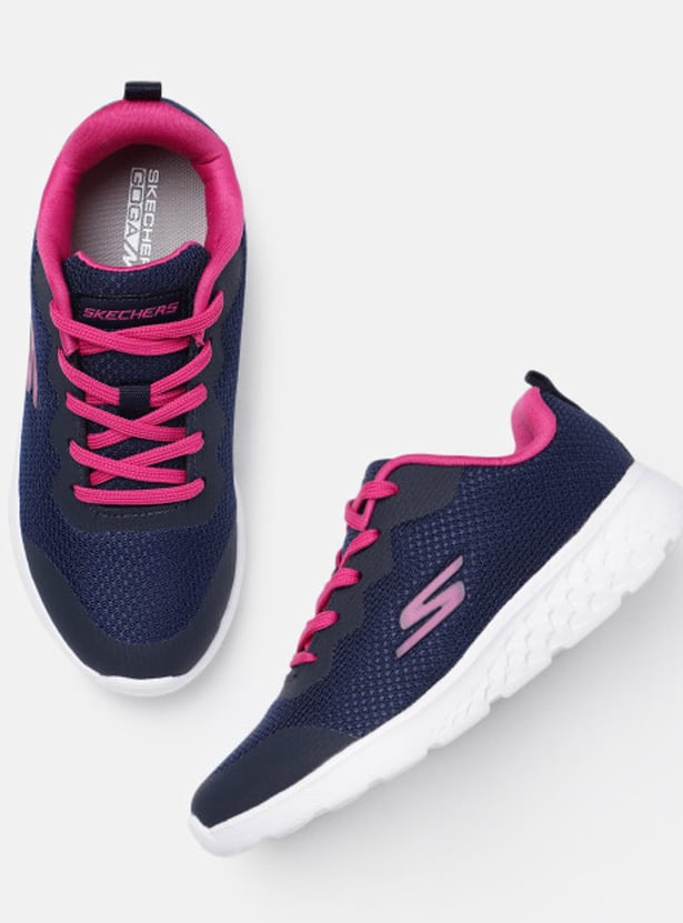 SKECHERS Girls Solid Sneakers